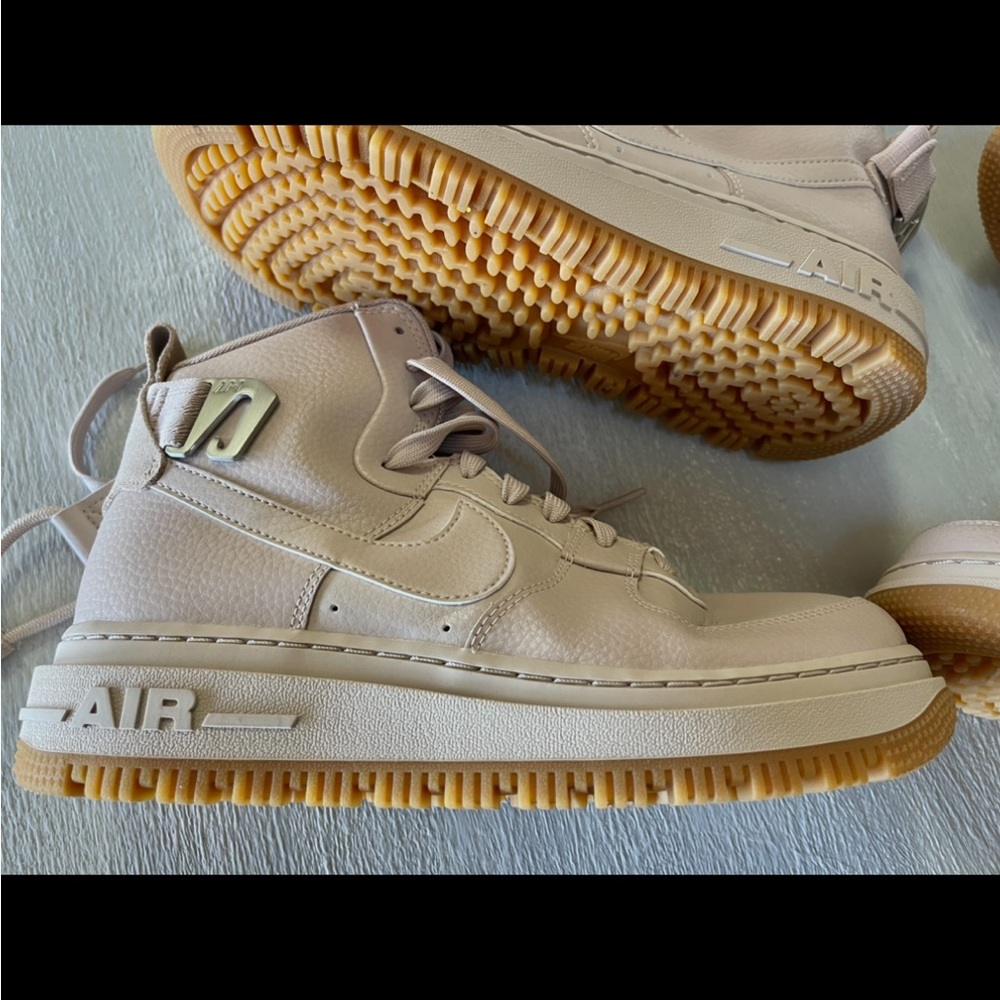 Nike Air Force Utility Boots View 4
